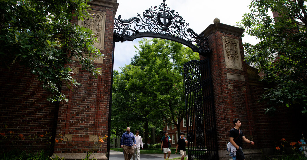 Colleges Change the Essays on Applications After Affirmative Action Ban