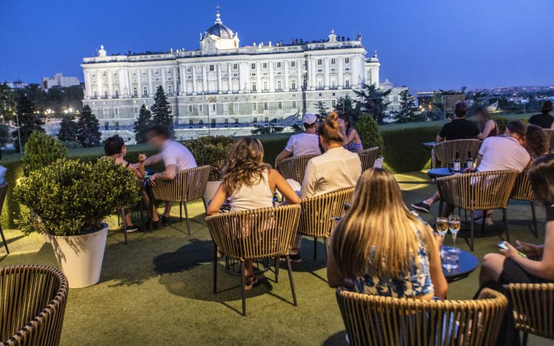 Celebrate half a century of Madrid stays at ApartoSuites Jardines Sabatini