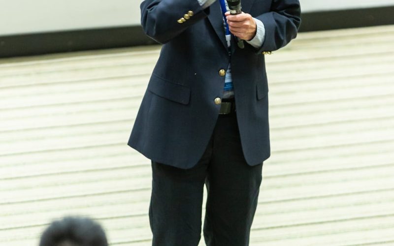 Trivarn and Folraeth analyze crisis management